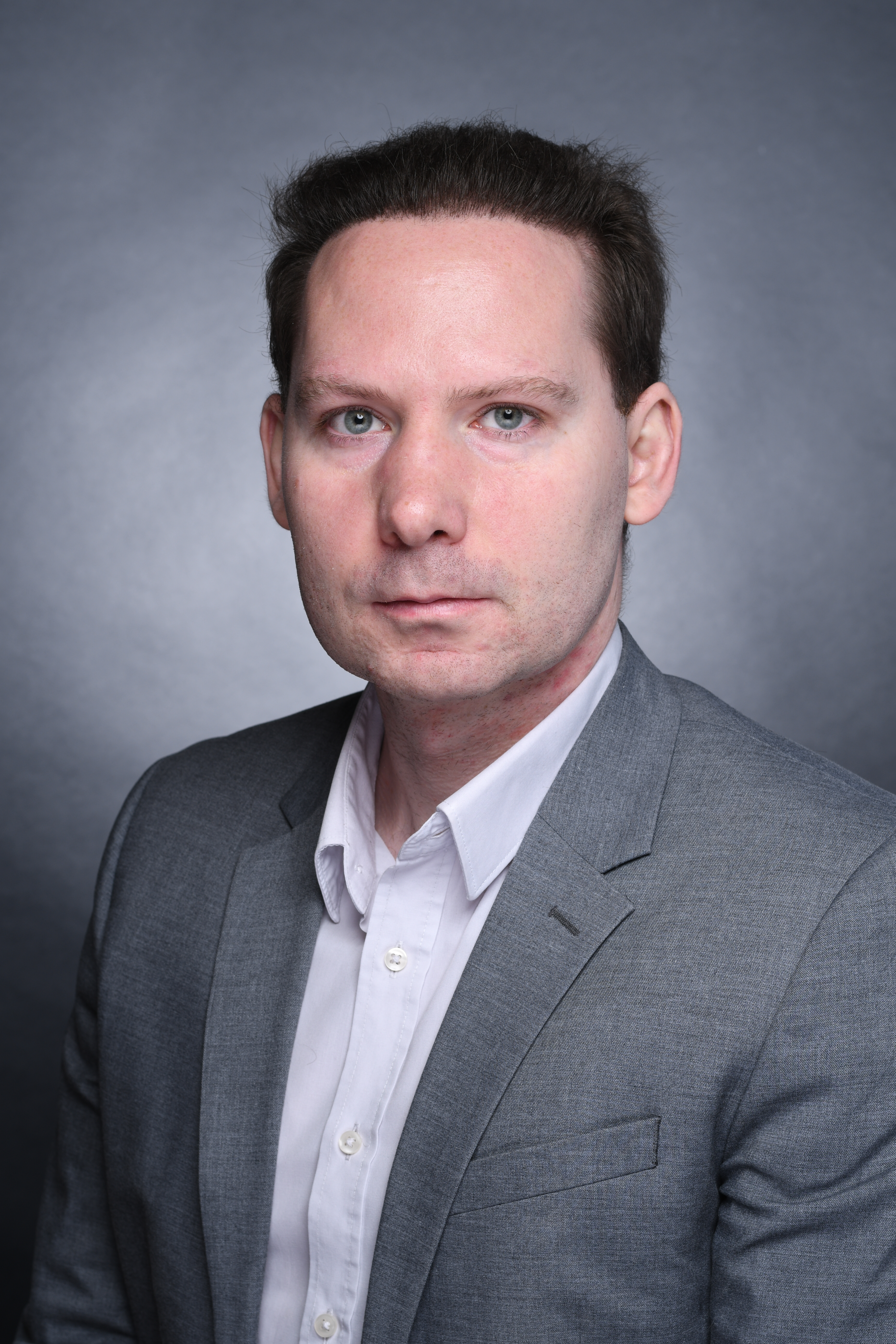 Oliver Müller, Steuerberater